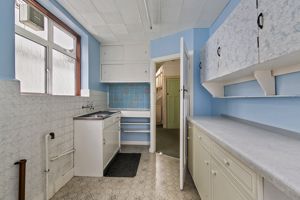 Kitchen- click for photo gallery